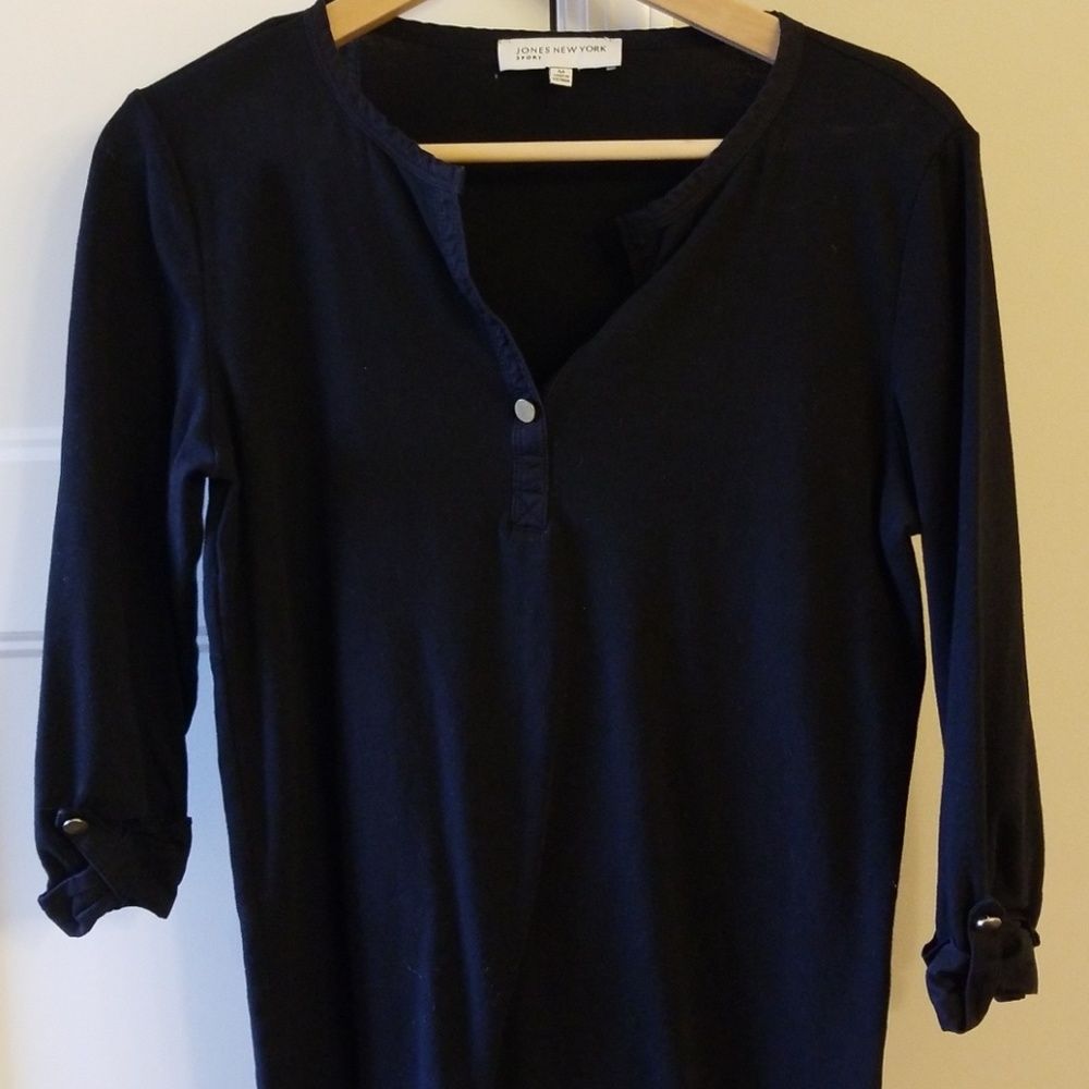 Black 3/4 length shirt